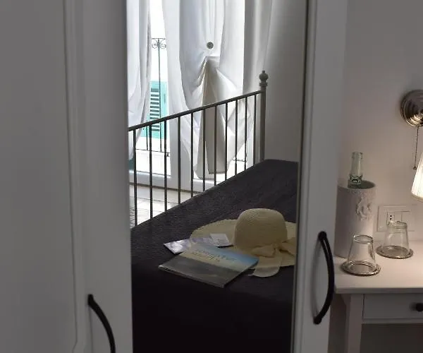 Borgottocento Affittacamere Vieste